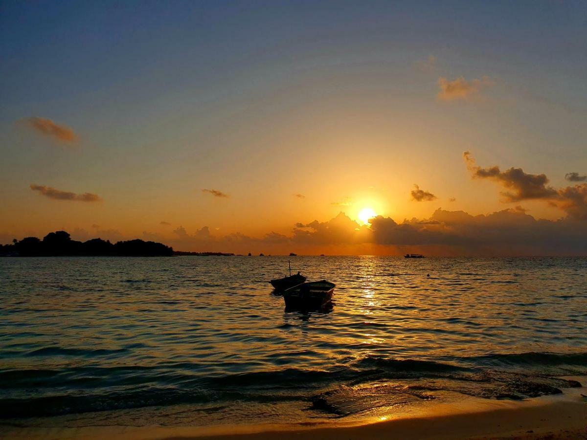 Brickwood Holiday Home Rasdhoo ภายนอก รูปภาพ